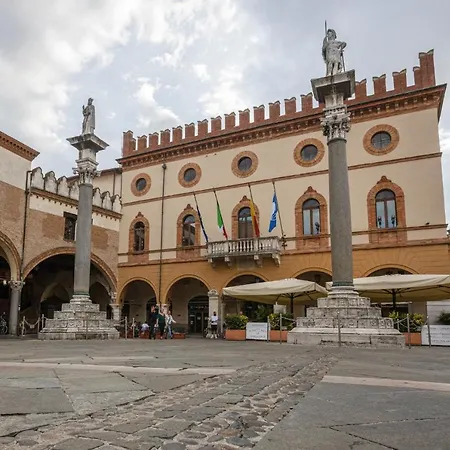 Apartamento Pascoli 21/a *